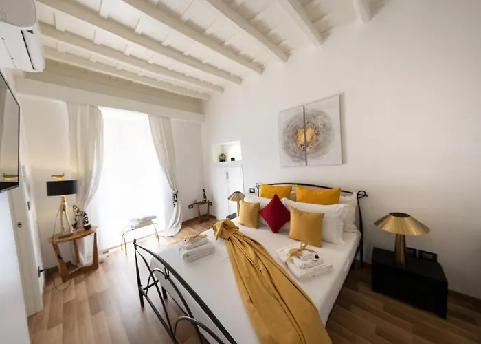Πανσιόν Barcaccia Luxury 4*