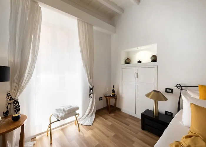 Πανσιόν Barcaccia Luxury 4*