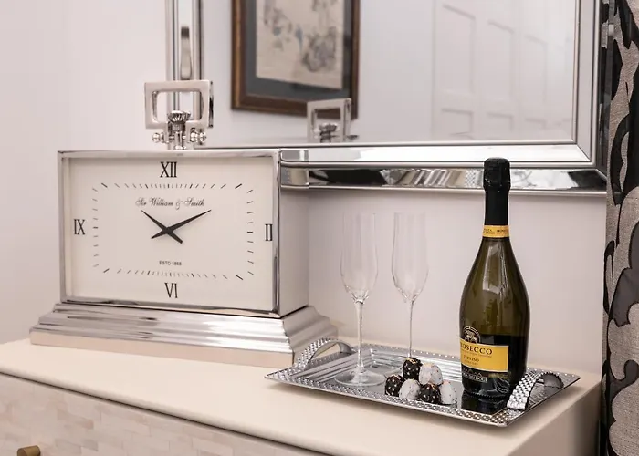 Barcaccia Luxury Πανσιόν