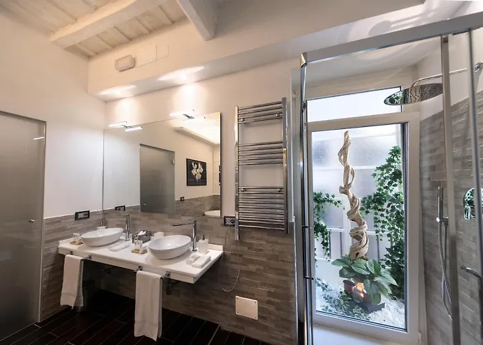 Barcaccia Luxury